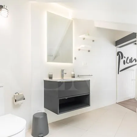 Inviting Duplex In Front Of Picasso Museum By Rems Apartamento Málaga