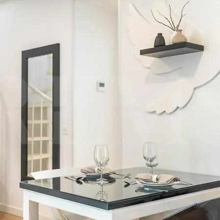 Apartamento Inviting Duplex In Front Of Picasso Museum By Rems Málaga