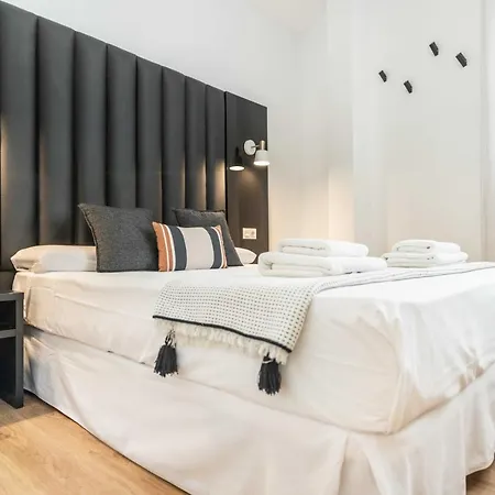 Inviting Duplex In Front Of Picasso Museum By Rems * Málaga